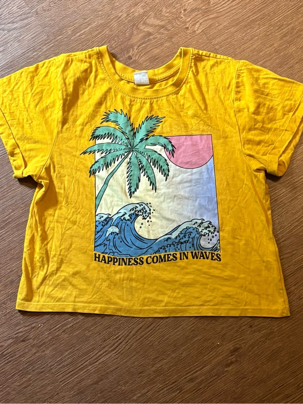 Vibe N’ Yellow Graphic Tee with Palm Tree and Wave Print- S